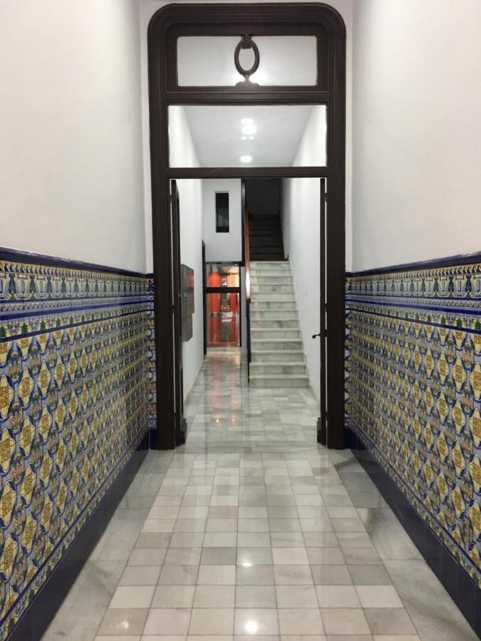 Chung cư 82 m² 2 phòng ngủ, 2 phòng tắm riêng ở Centro Gijon Ngoại thất bức ảnh